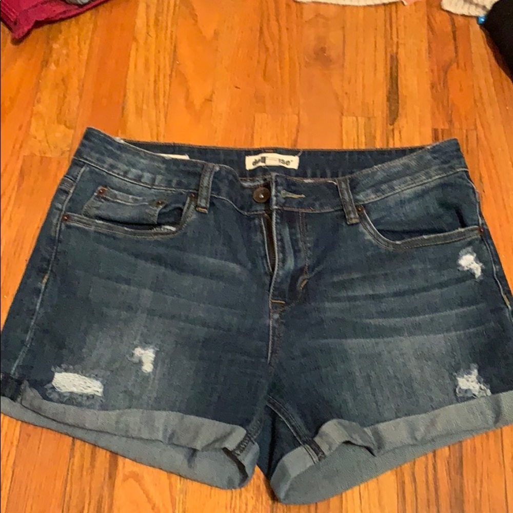 Boyfriend jean shorts